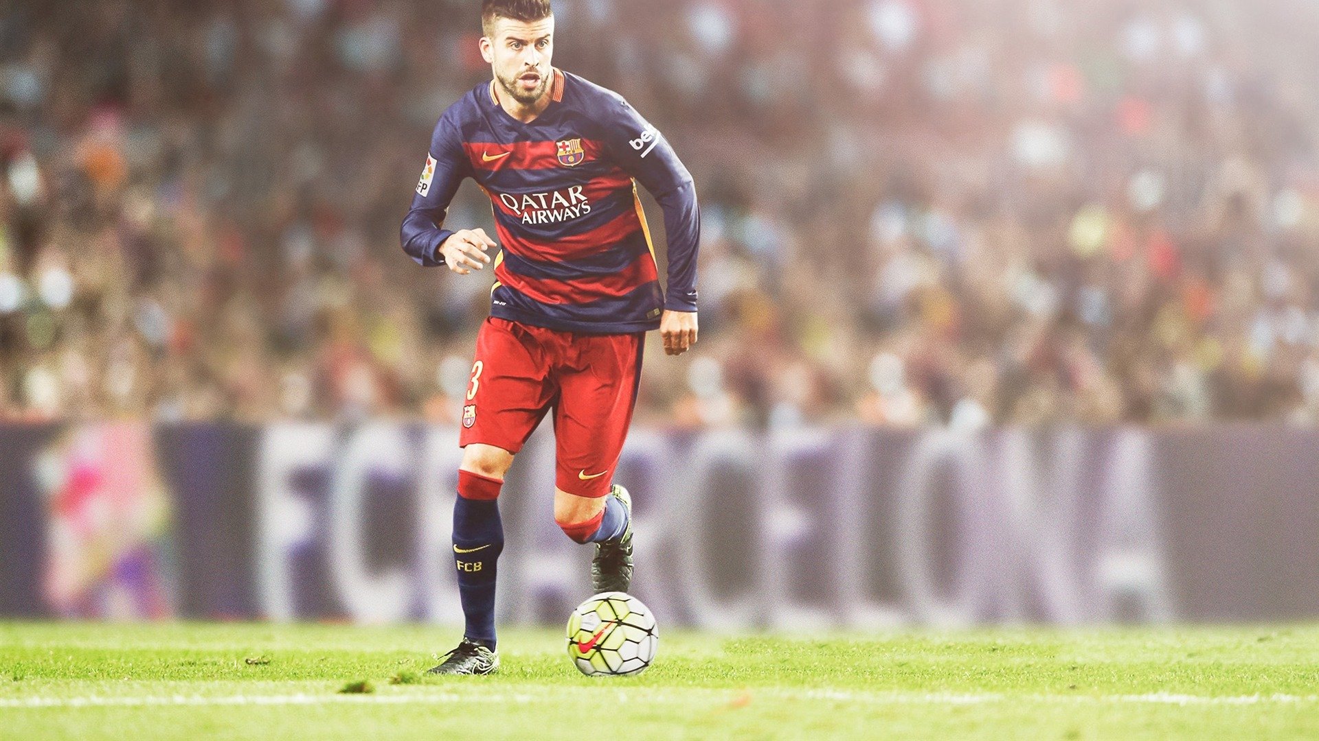 中国山地马拉松系列赛张家界站 悬崖栈道与林中土路交织成“天梯赛道”